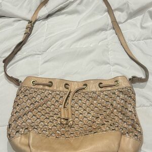 Marta Ponti Elegant Tan Woven Shoulder Bag
